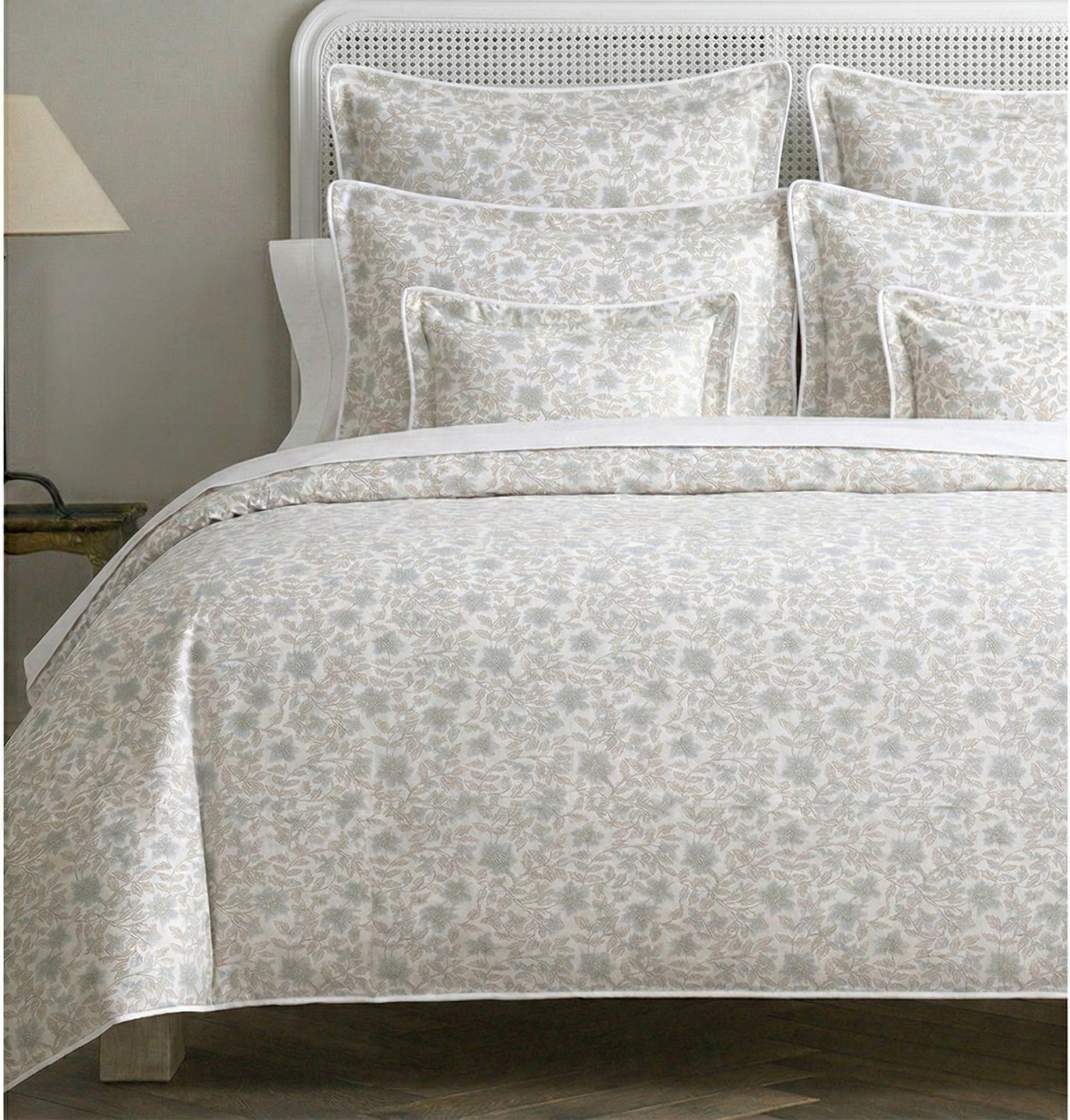 Mallow luxury bedding